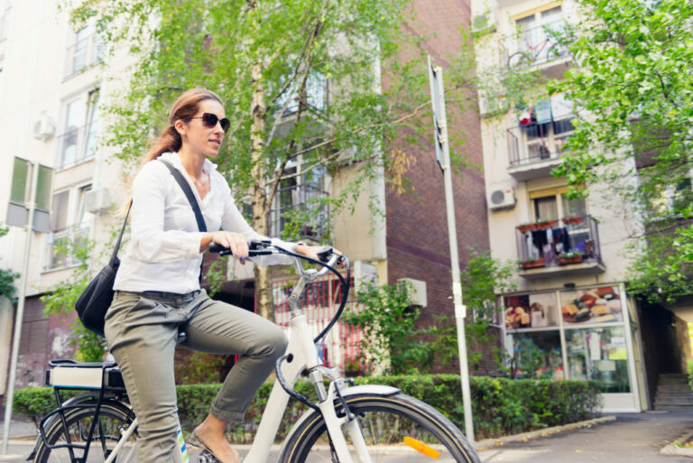 Qu’est-ce qu’un vélo à assistance électrique ? Qu’est-ce qu’un vélo à assistance électrique ?